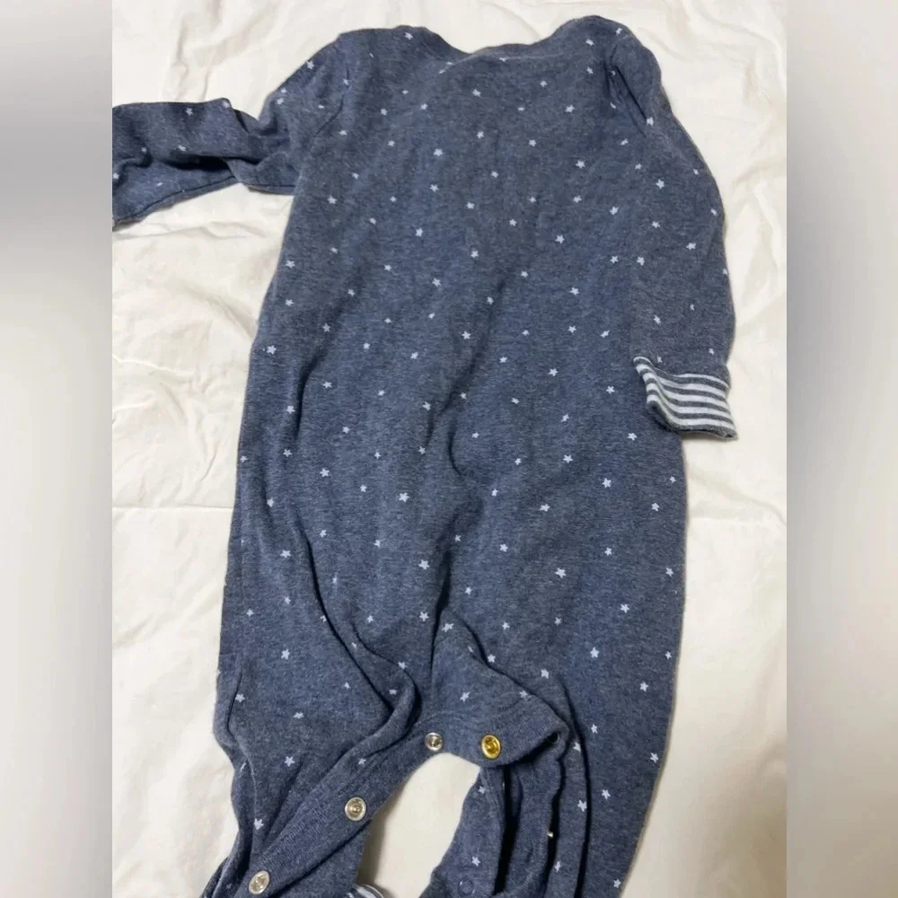 GAP JUMPSUIT SIZE 6-9M